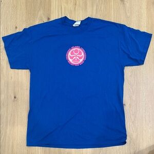 Hawaiian Island Creations men’s large shirt